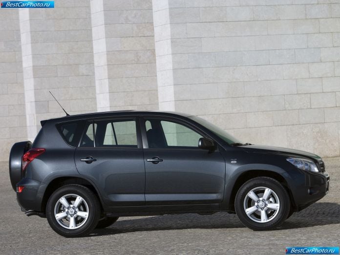 2006 Toyota Rav4 - фотография 50 из 77