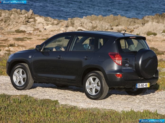 2006 Toyota Rav4 - фотография 56 из 77