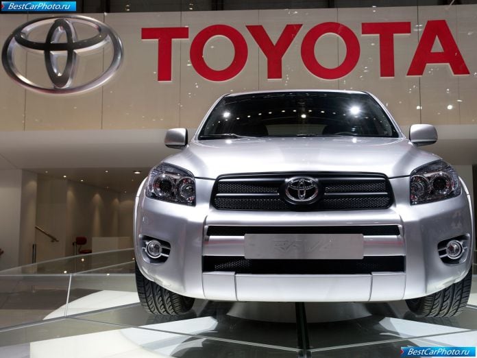2006 Toyota Rav4 Sports Concept - фотография 4 из 4