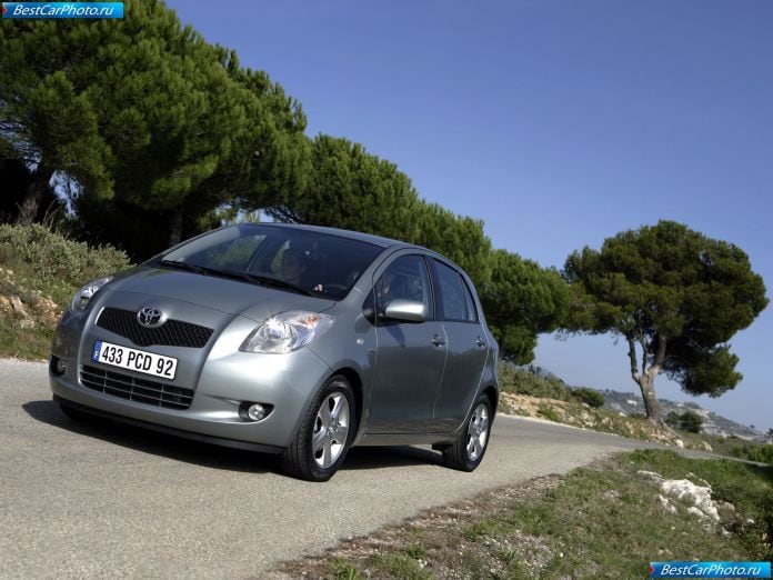 2006 Toyota Yaris - фотография 5 из 120