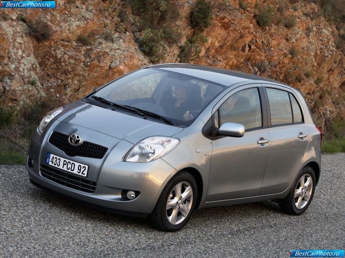 2006 Toyota Yaris - фотография 21 из 120
