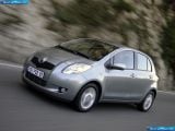 toyota_2006-yaris_1600x1200_023.jpg