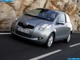 toyota_2006-yaris_1600x1200_024.jpg