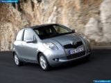 toyota_2006-yaris_1600x1200_025.jpg