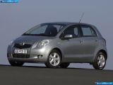 toyota_2006-yaris_1600x1200_030.jpg