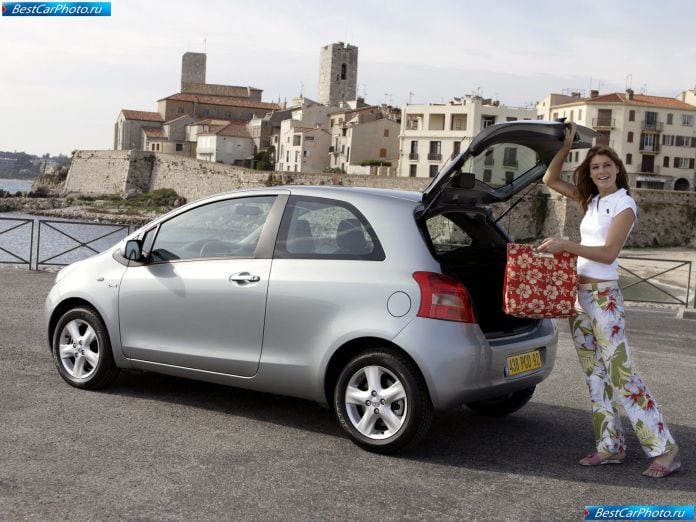 2006 Toyota Yaris - фотография 71 из 120