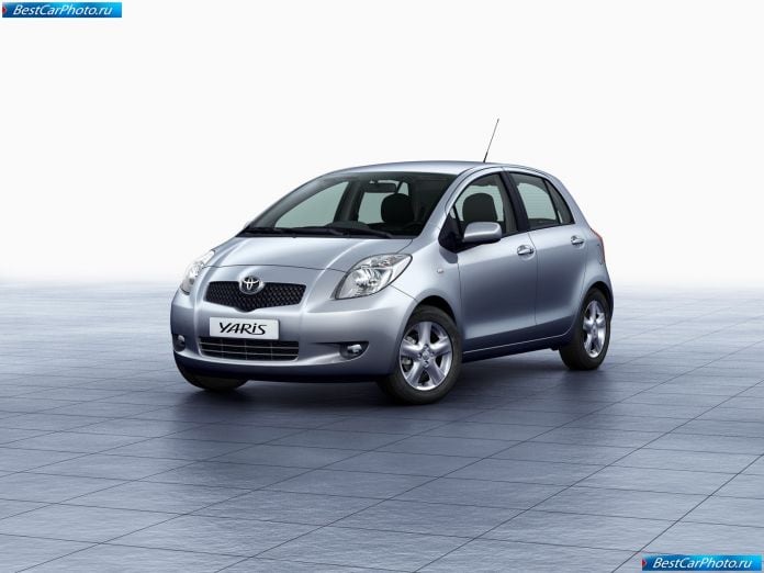 2006 Toyota Yaris - фотография 79 из 120