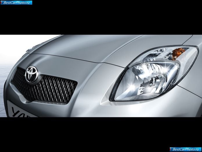 2006 Toyota Yaris - фотография 111 из 120