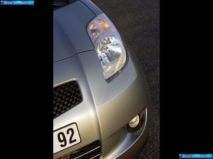 2006 Toyota Yaris - фотография 112 из 120