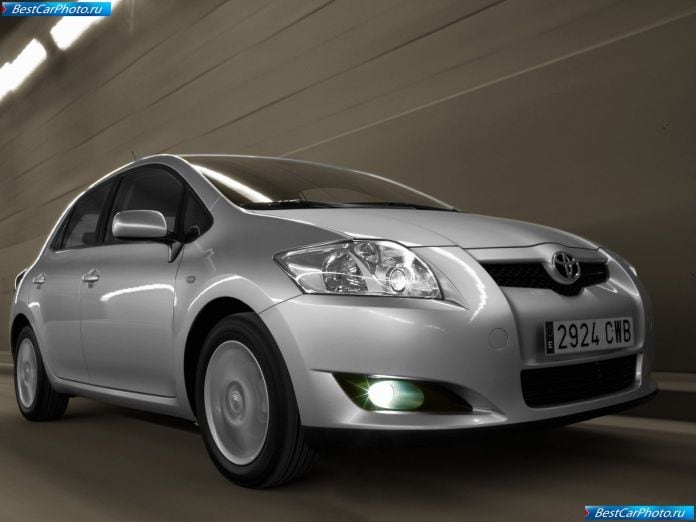 2007 Toyota Auris - фотография 7 из 92