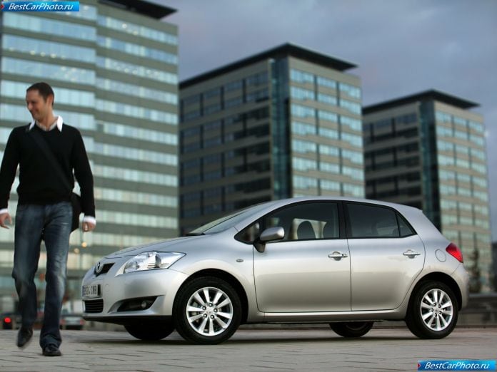 2007 Toyota Auris - фотография 23 из 92