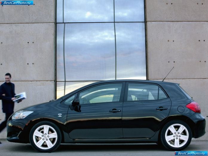 2007 Toyota Auris - фотография 46 из 92