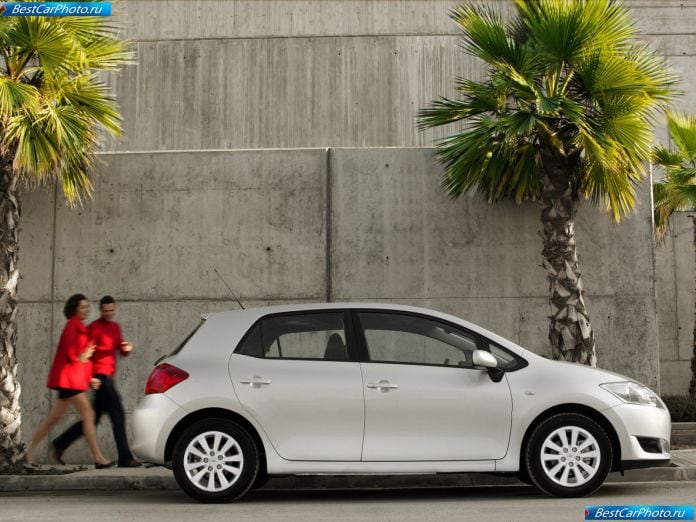 2007 Toyota Auris - фотография 49 из 92