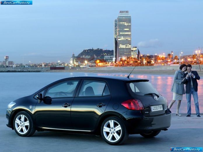 2007 Toyota Auris - фотография 52 из 92