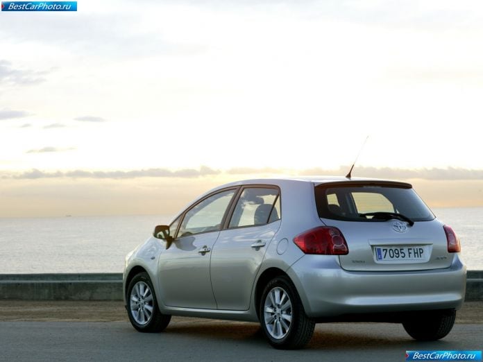 2007 Toyota Auris - фотография 56 из 92