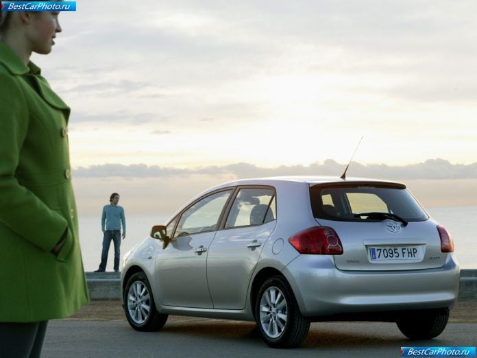 2007 Toyota Auris - фотография 57 из 92
