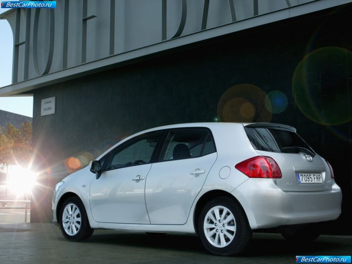 2007 Toyota Auris - фотография 58 из 92