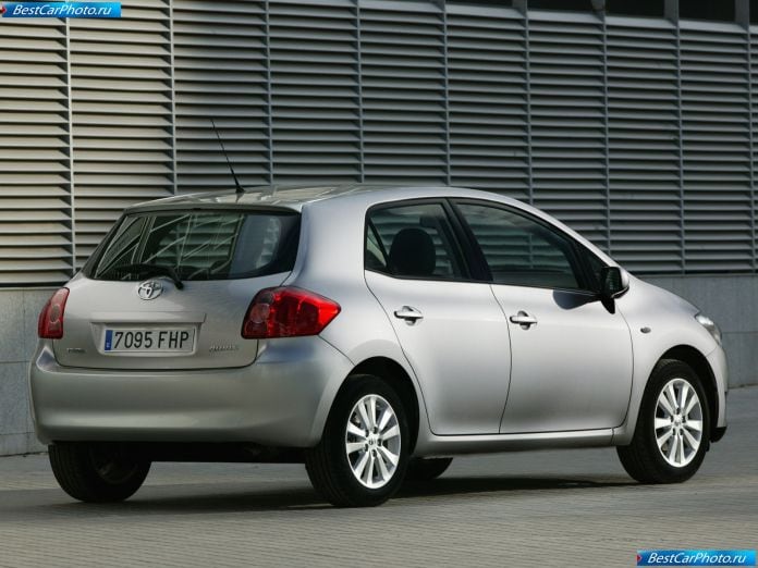 2007 Toyota Auris - фотография 59 из 92