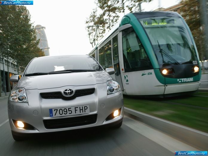 2007 Toyota Auris - фотография 65 из 92