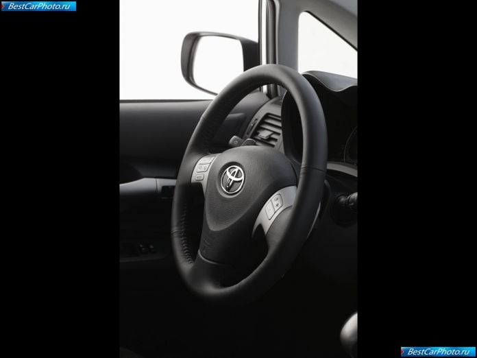2007 Toyota Auris - фотография 88 из 92
