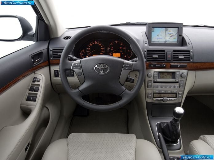 2007 Toyota Avensis - фотография 38 из 67