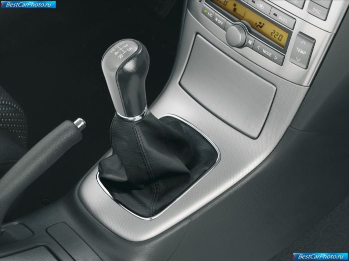 2007 Toyota Avensis - фотография 45 из 67
