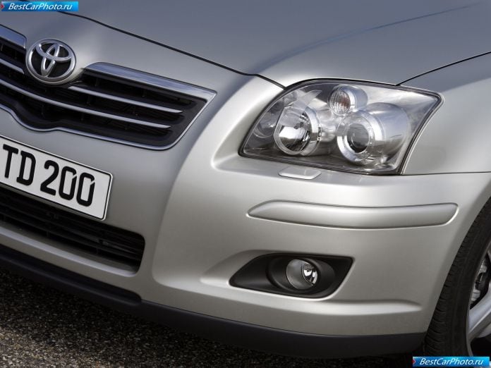 2007 Toyota Avensis - фотография 47 из 67