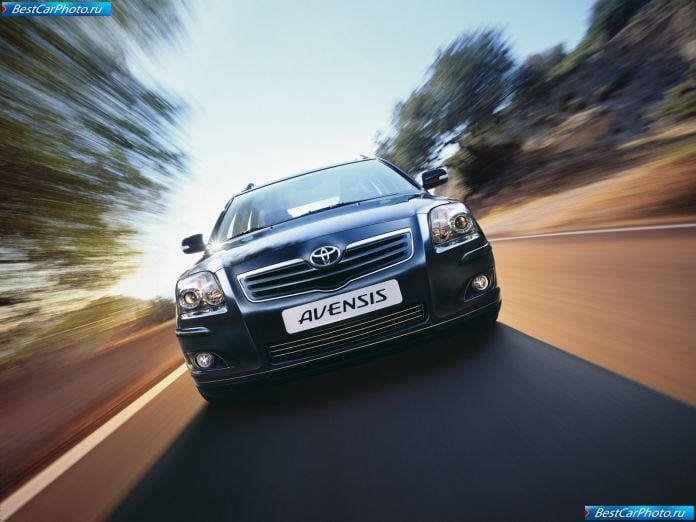 2007 Toyota Avensis Wagon - фотография 6 из 49