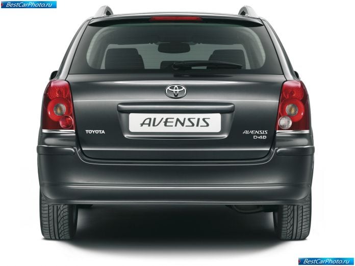 2007 Toyota Avensis Wagon - фотография 40 из 49