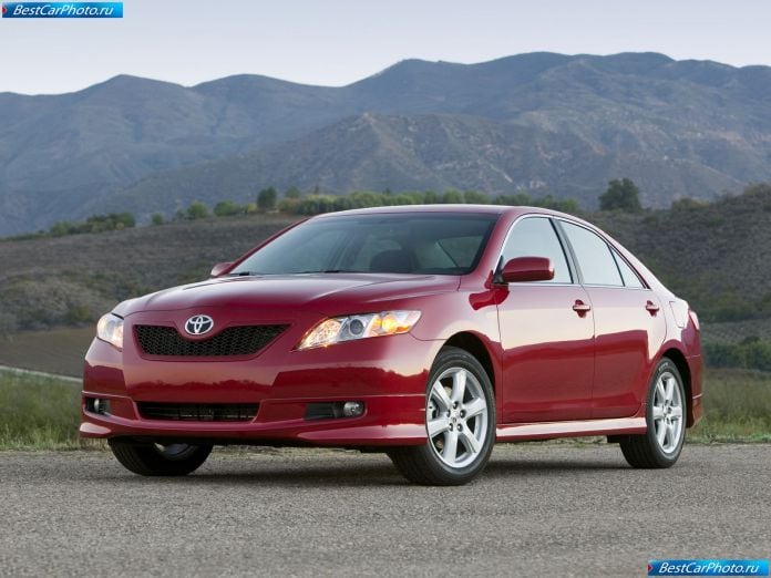 2007 Toyota Camry Se - фотография 1 из 38