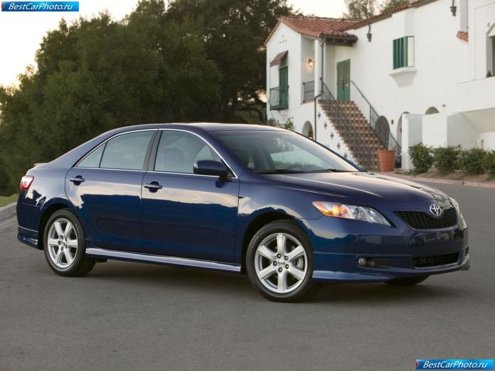 2007 Toyota Camry Se - фотография 5 из 38