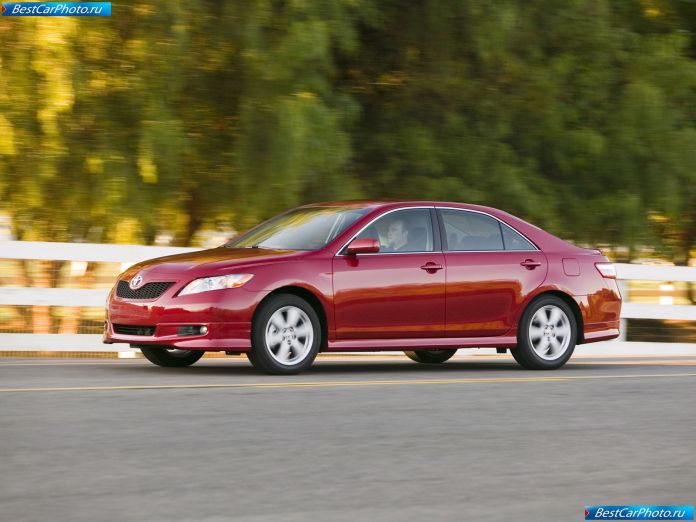 2007 Toyota Camry Se - фотография 12 из 38