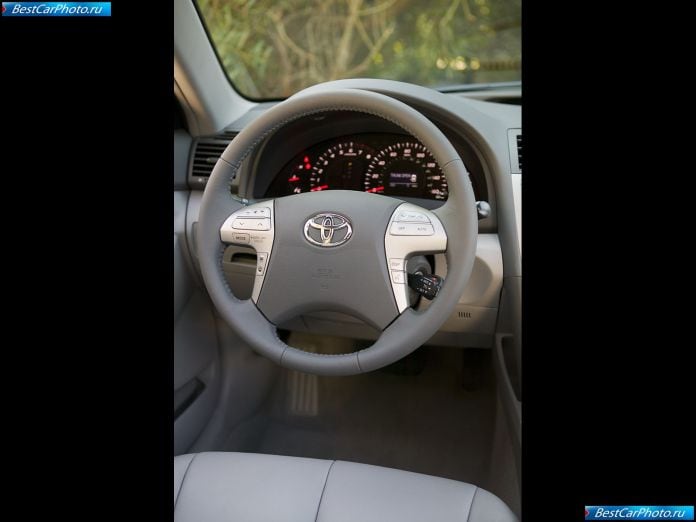 2007 Toyota Camry Xle - фотография 24 из 28