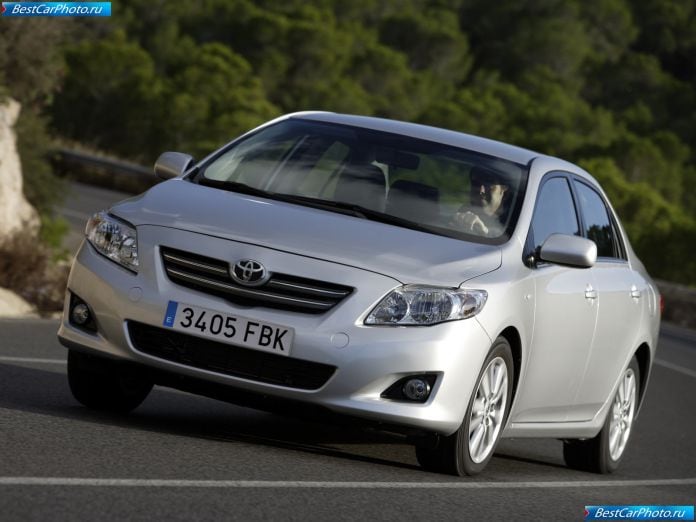 2007 Toyota Corolla - фотография 4 из 29