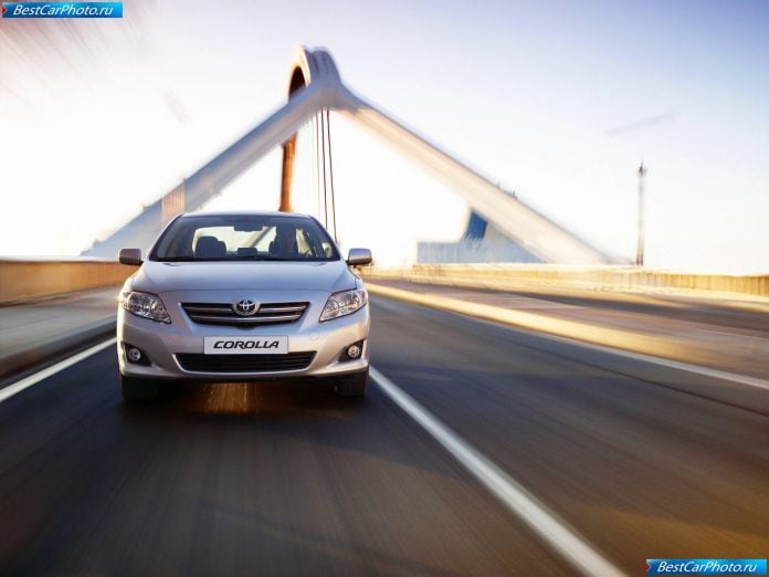 2007 Toyota Corolla - фотография 13 из 29