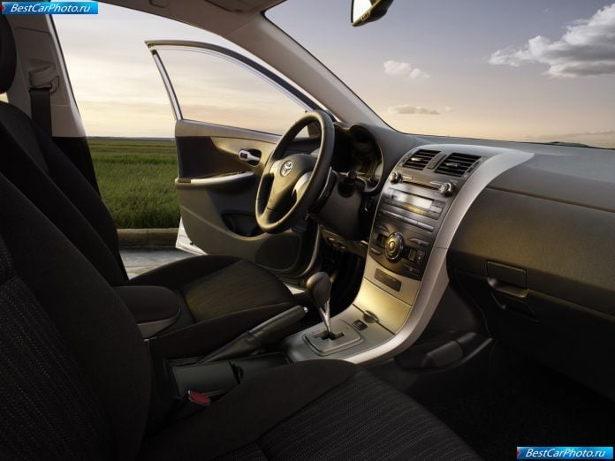 2007 Toyota Corolla - фотография 17 из 29