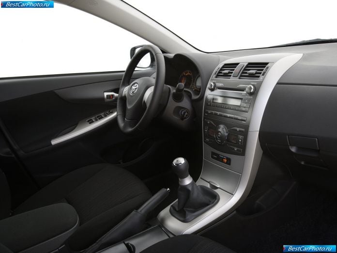 2007 Toyota Corolla - фотография 24 из 29