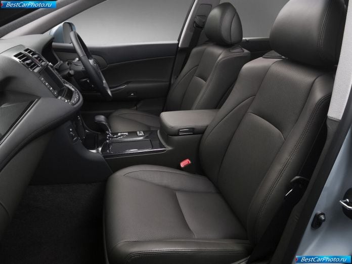2007 Toyota Crown Hybrid Concept - фотография 7 из 8