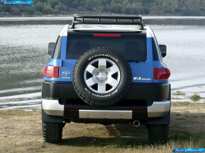 2007 Toyota Fj Cruiser - фотография 24 из 41