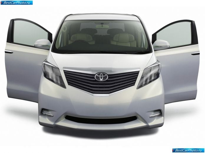 2007 Toyota Ft-mv Concept - фотография 6 из 9 2007 Toyota Ft-mv Concept - фотография 6 из 9