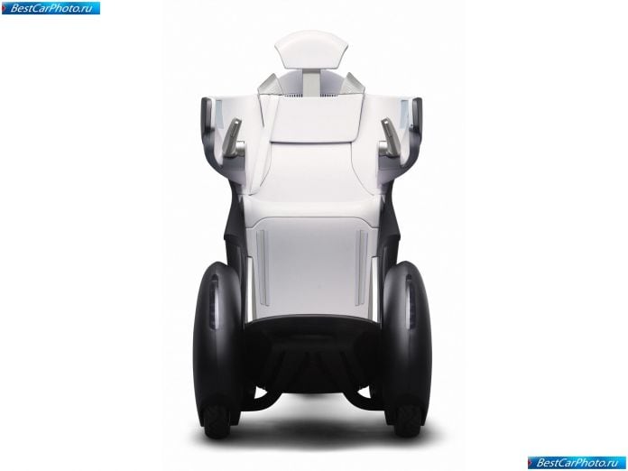 2007 Toyota I-real Concept - фотография 9 из 24