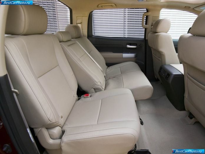 2007 Toyota Tundra Crewmax - фотография 40 из 52