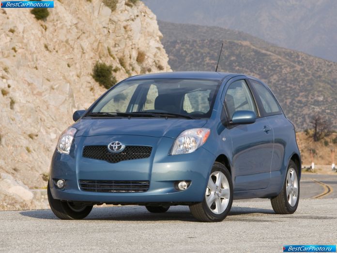 2007 Toyota Yaris - фотография 7 из 30