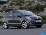 toyota_2007-yaris_ts_1600x1200_009.jpg