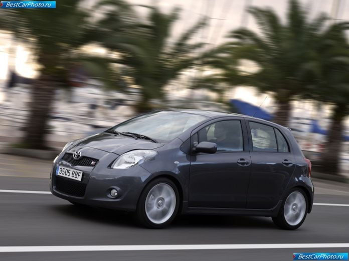 2007 Toyota Yaris Ts - фотография 16 из 90