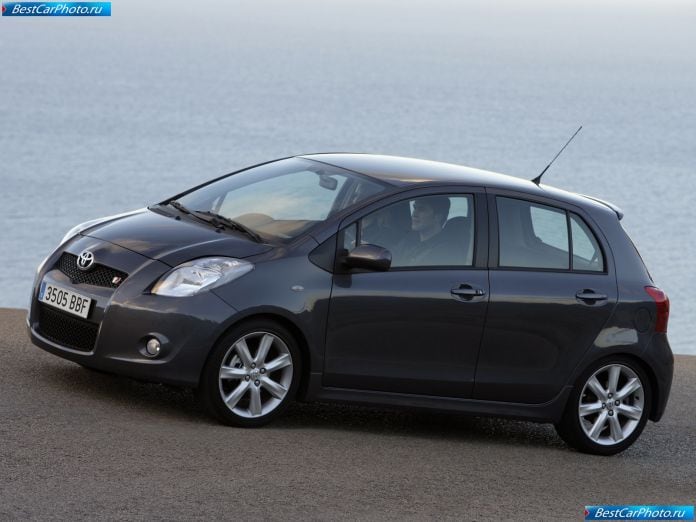 2007 Toyota Yaris Ts - фотография 21 из 90