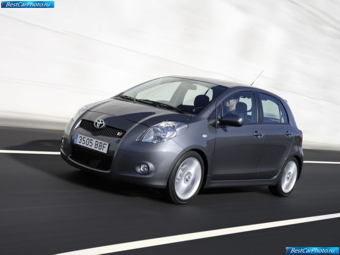 2007 Toyota Yaris Ts - фотография 25 из 90