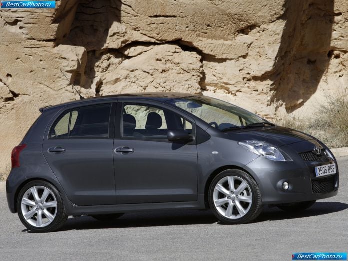 2007 Toyota Yaris Ts - фотография 28 из 90