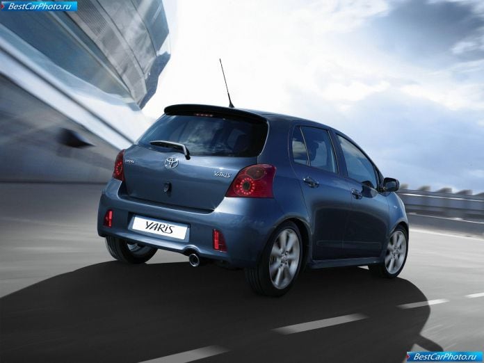 2007 Toyota Yaris Ts - фотография 35 из 90