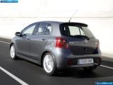 toyota_2007-yaris_ts_1600x1200_038.jpg